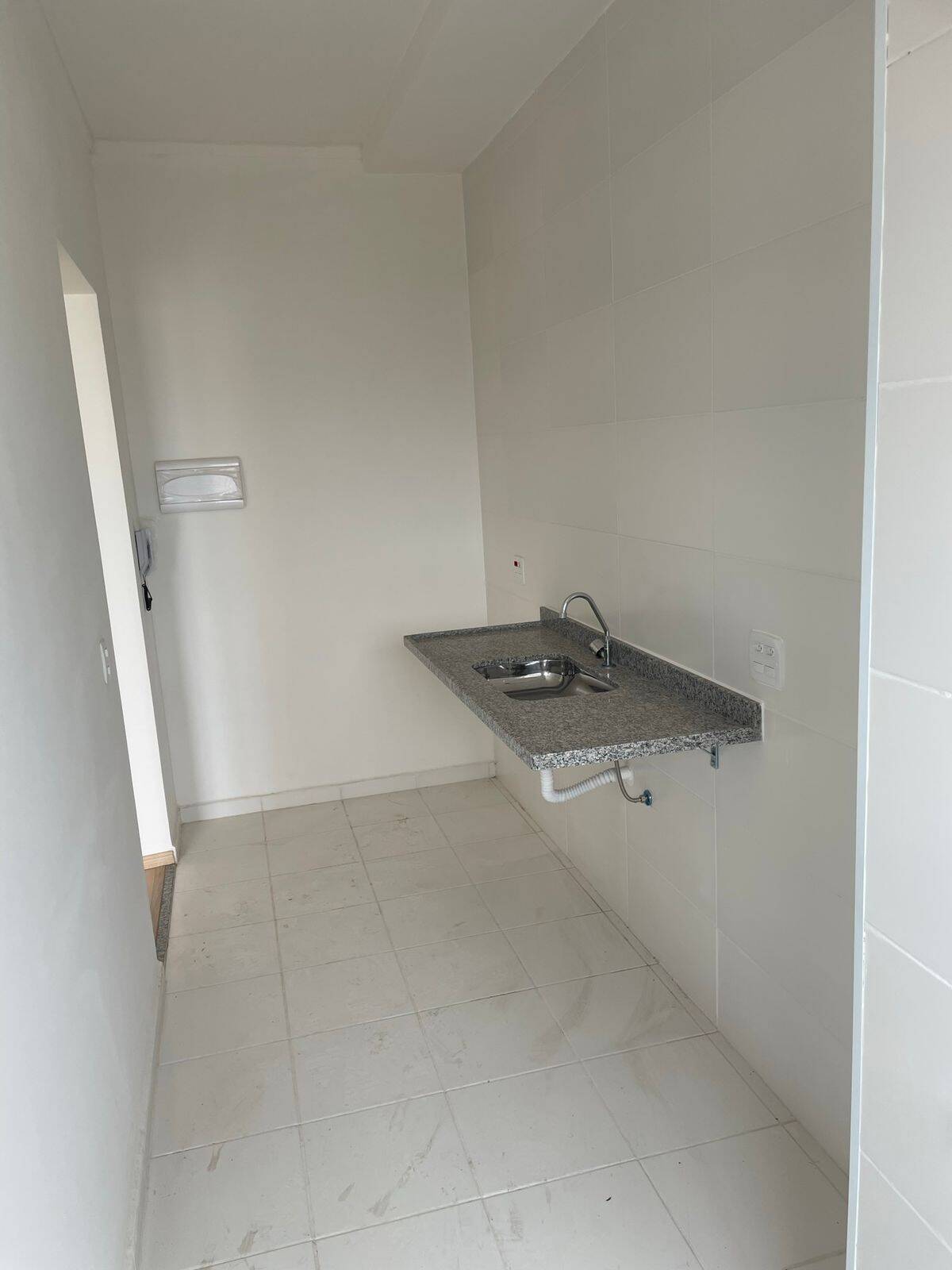 Apartamento à venda com 2 quartos, 45m² - Foto 15