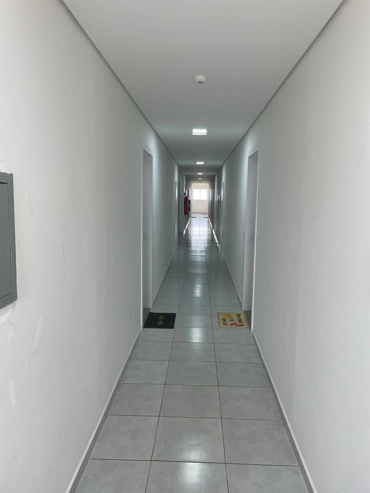 Apartamento à venda com 2 quartos, 45m² - Foto 18