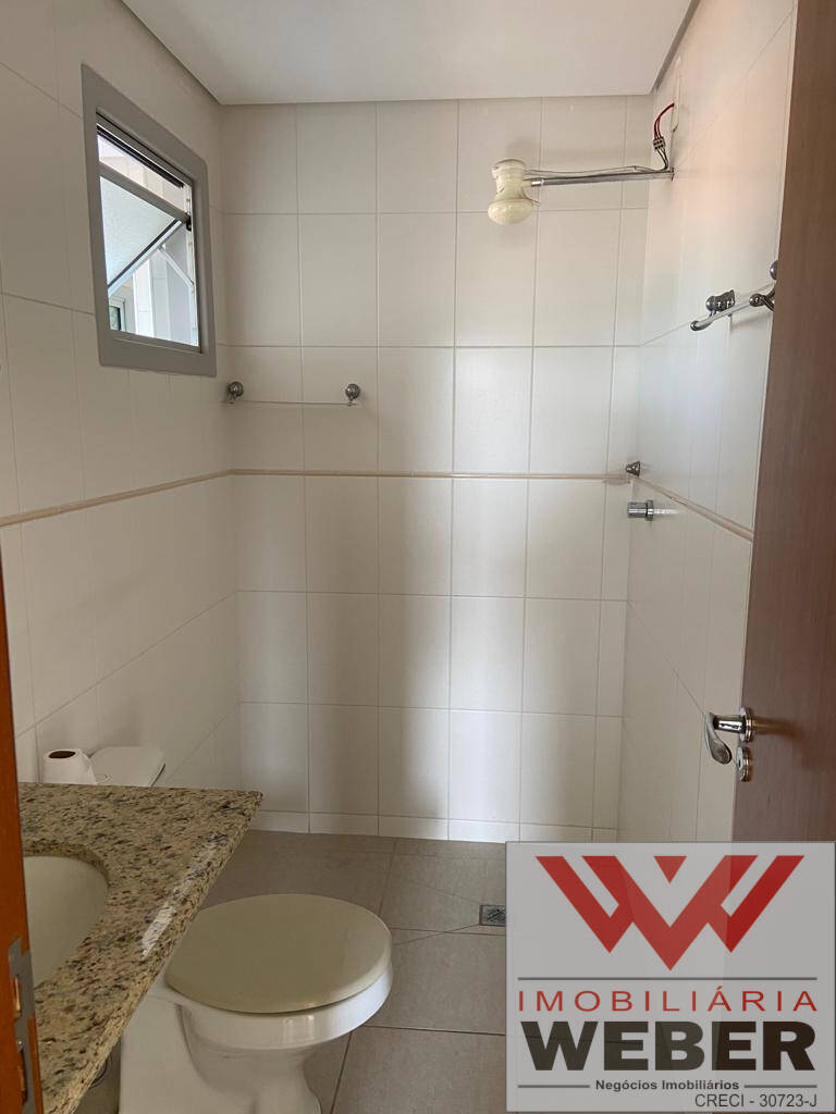 Apartamento à venda com 2 quartos, 84m² - Foto 4