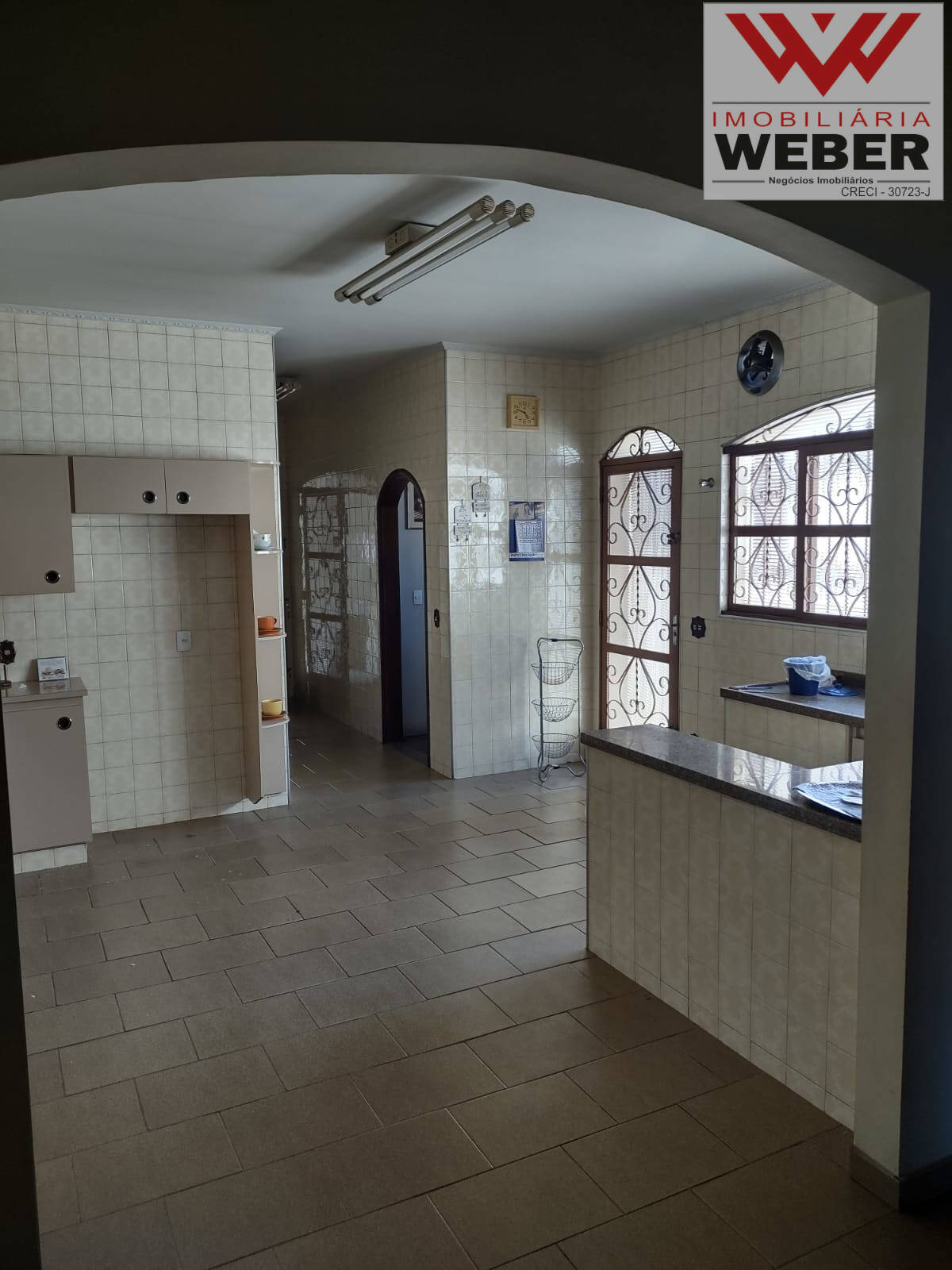 Casa à venda com 2 quartos, 313m² - Foto 17