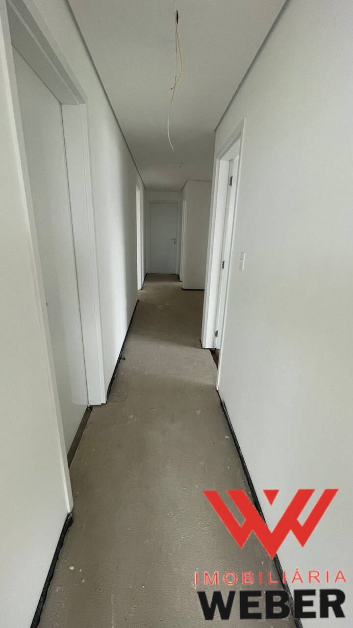 Apartamento à venda com 4 quartos, 314m² - Foto 1