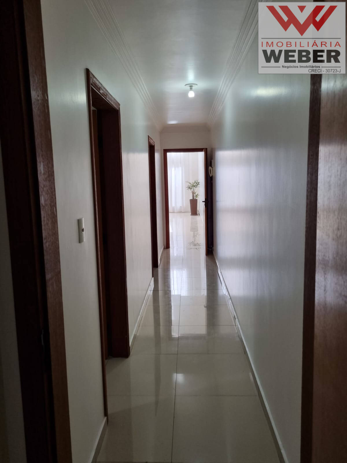 Casa de Condomínio à venda e aluguel com 4 quartos, 280m² - Foto 4