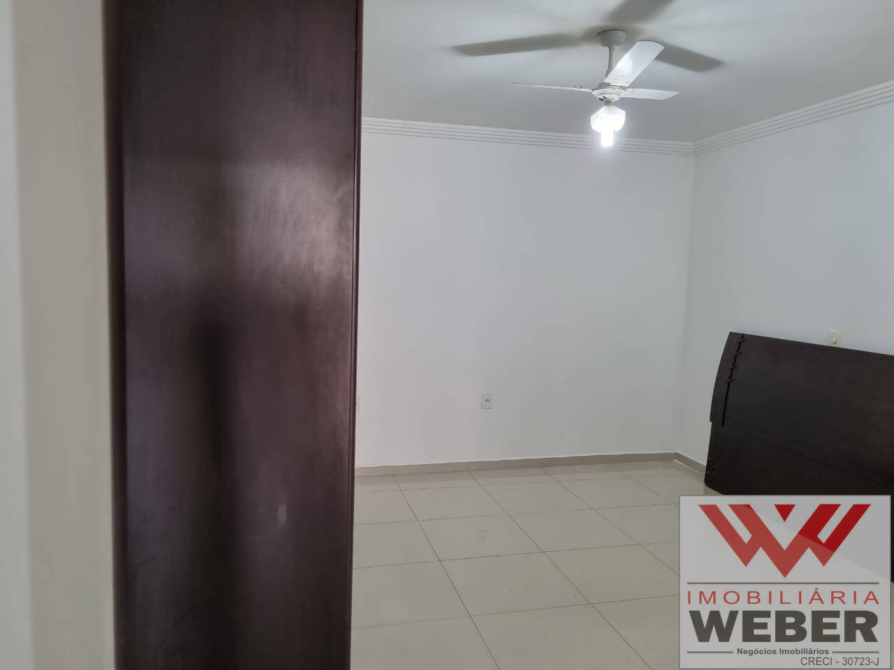 Casa de Condomínio à venda e aluguel com 4 quartos, 280m² - Foto 15