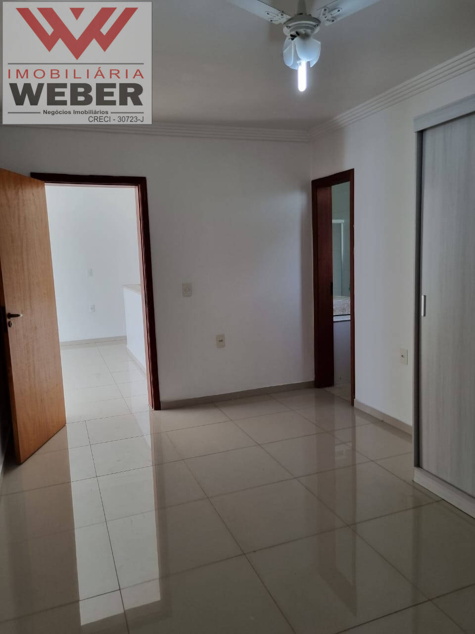 Casa de Condomínio à venda e aluguel com 4 quartos, 280m² - Foto 19