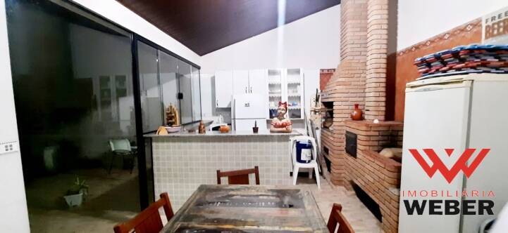 Casa à venda com 3 quartos, 302m² - Foto 27