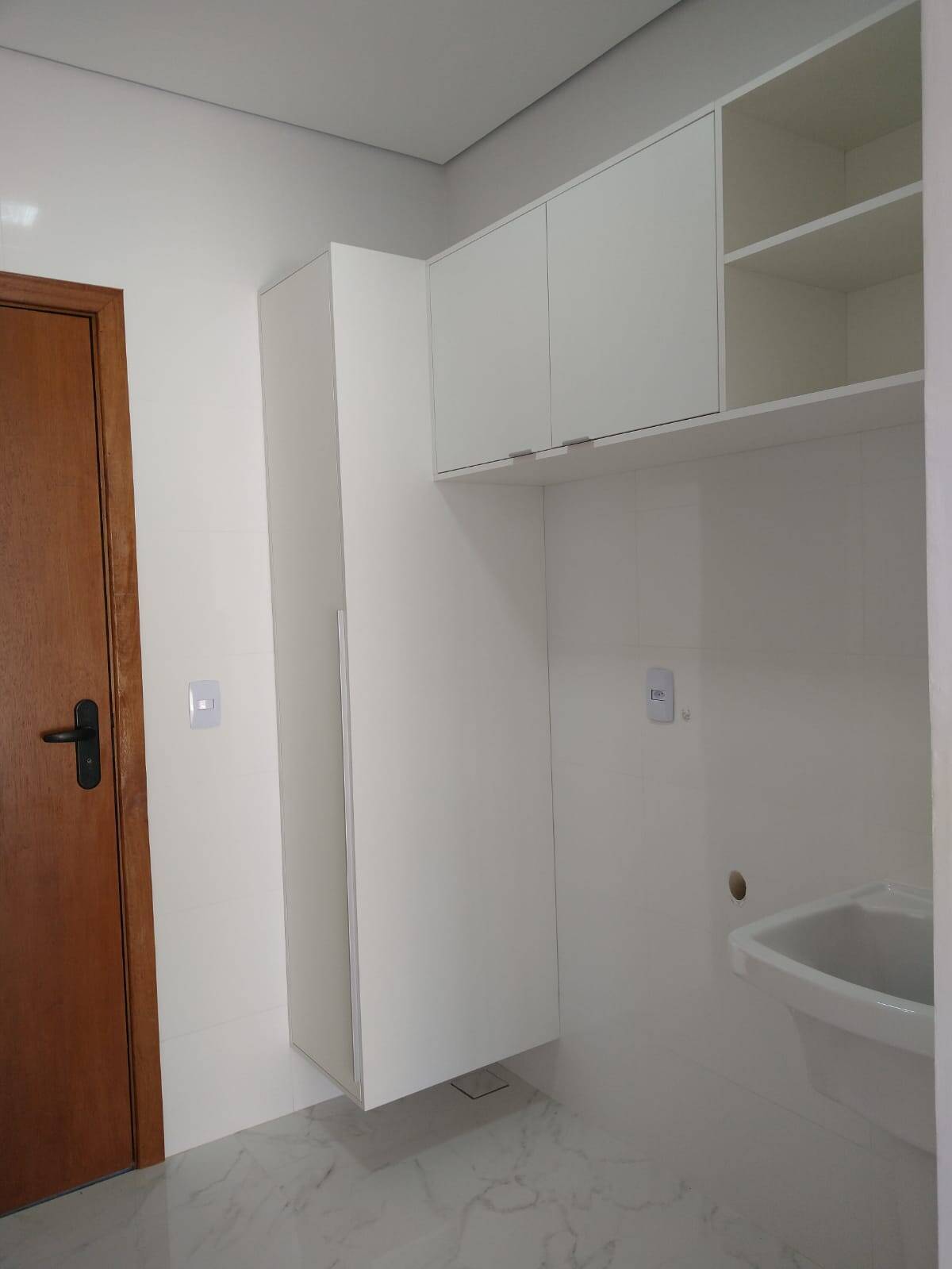 Casa à venda com 3 quartos, 201m² - Foto 7