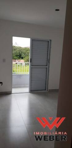 Casa à venda com 2 quartos, 68m² - Foto 10