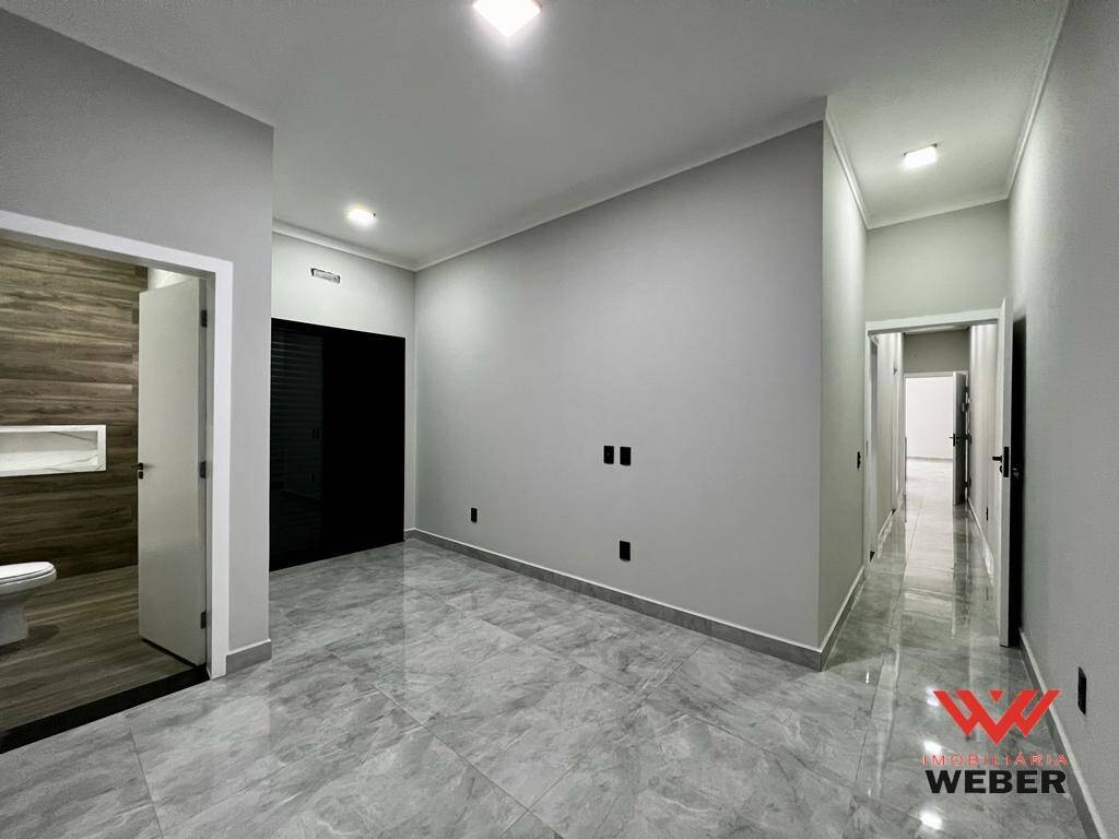 Casa à venda com 3 quartos, 200m² - Foto 9