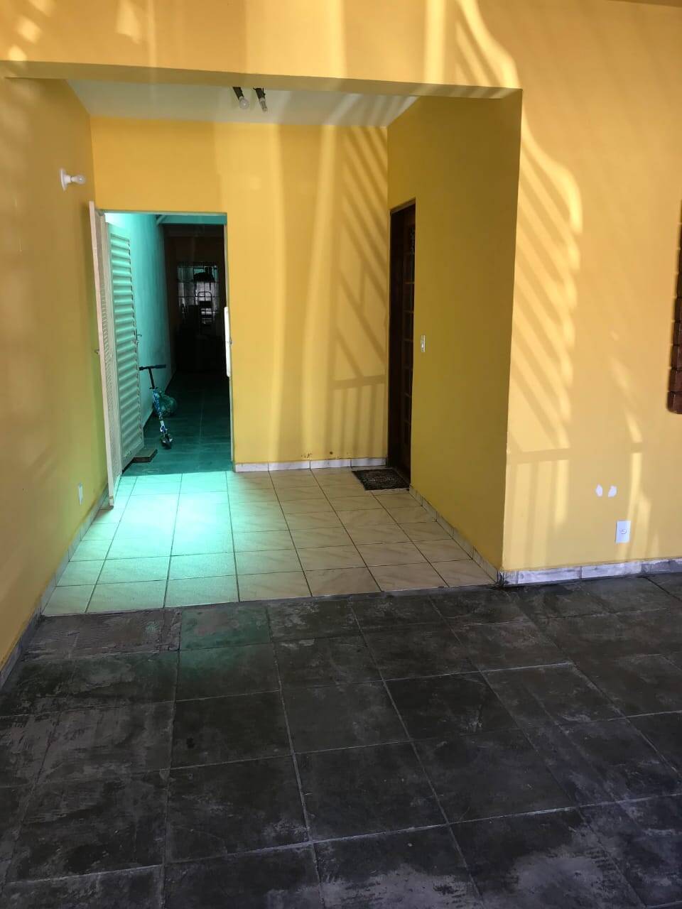 Casa à venda com 3 quartos, 225m² - Foto 5