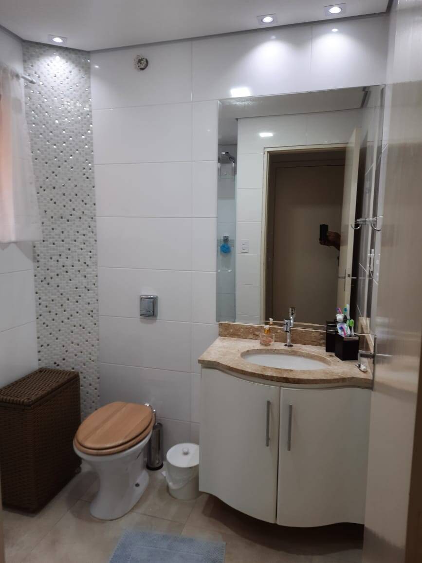 Apartamento à venda com 2 quartos, 74m² - Foto 3