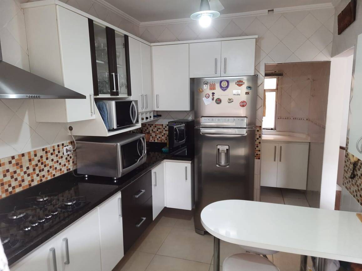 Apartamento à venda com 2 quartos, 74m² - Foto 11