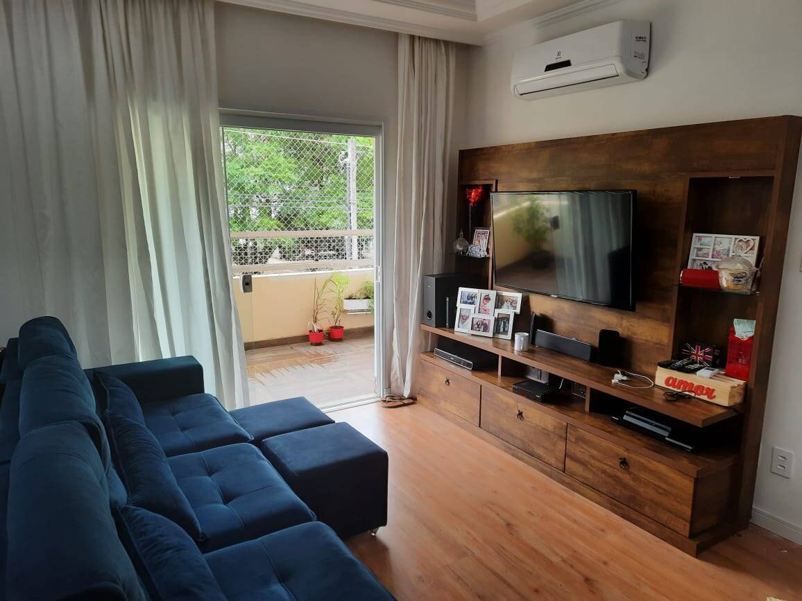 Apartamento à venda com 2 quartos, 74m² - Foto 1