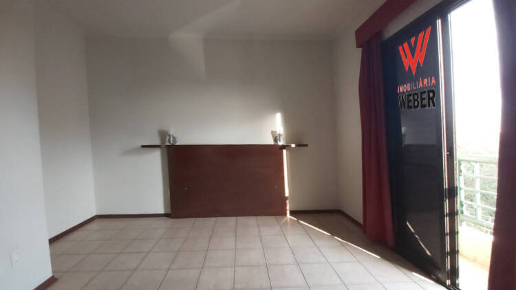 Apartamento à venda com 3 quartos, 93m² - Foto 13