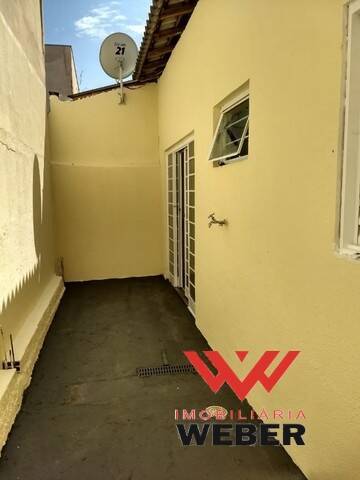 Casa à venda com 3 quartos, 100m² - Foto 12