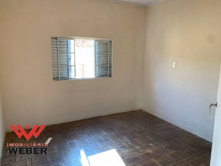 Casa à venda com 3 quartos, 300m² - Foto 7