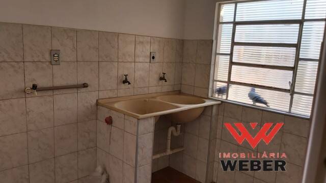 Casa à venda com 3 quartos, 155m² - Foto 6