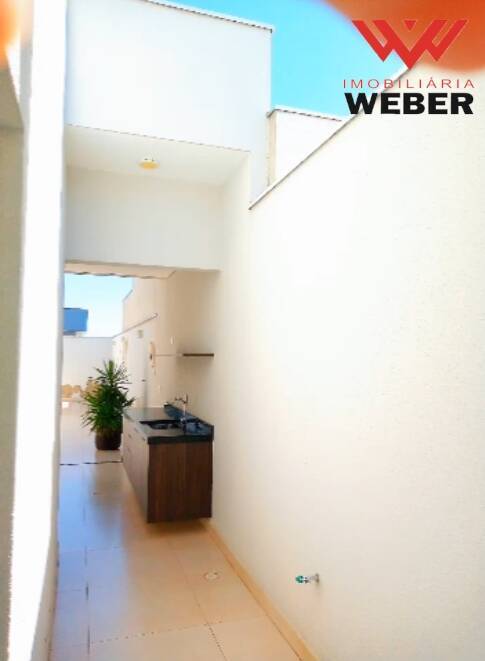 Casa à venda com 3 quartos, 244m² - Foto 12