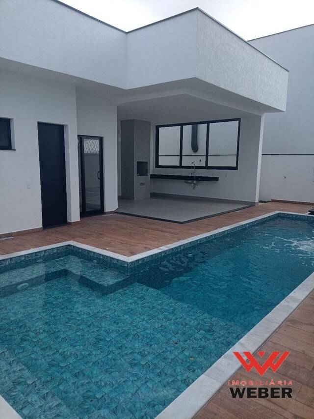 Casa à venda com 3 quartos, 240m² - Foto 7