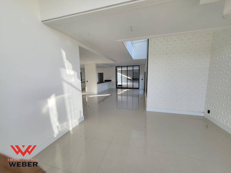 Casa à venda com 4 quartos, 416m² - Foto 3