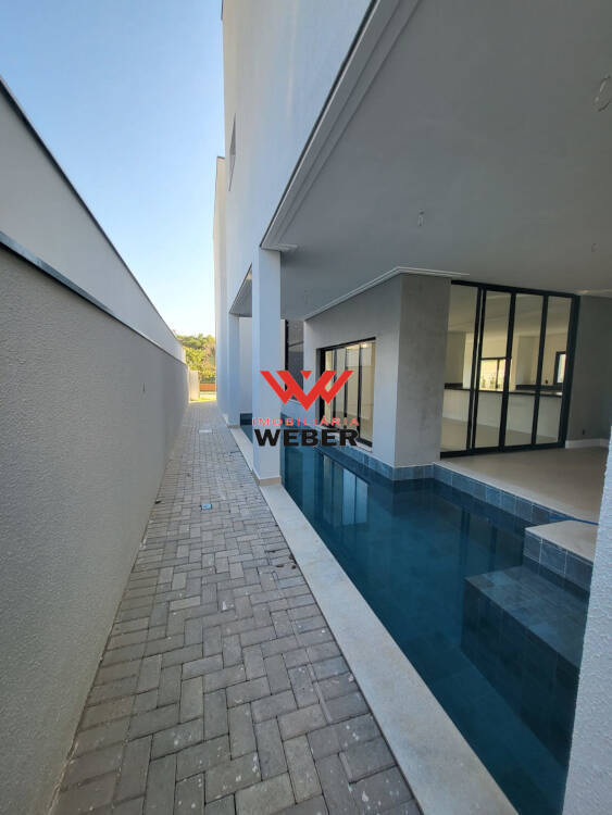 Casa à venda com 4 quartos, 416m² - Foto 15