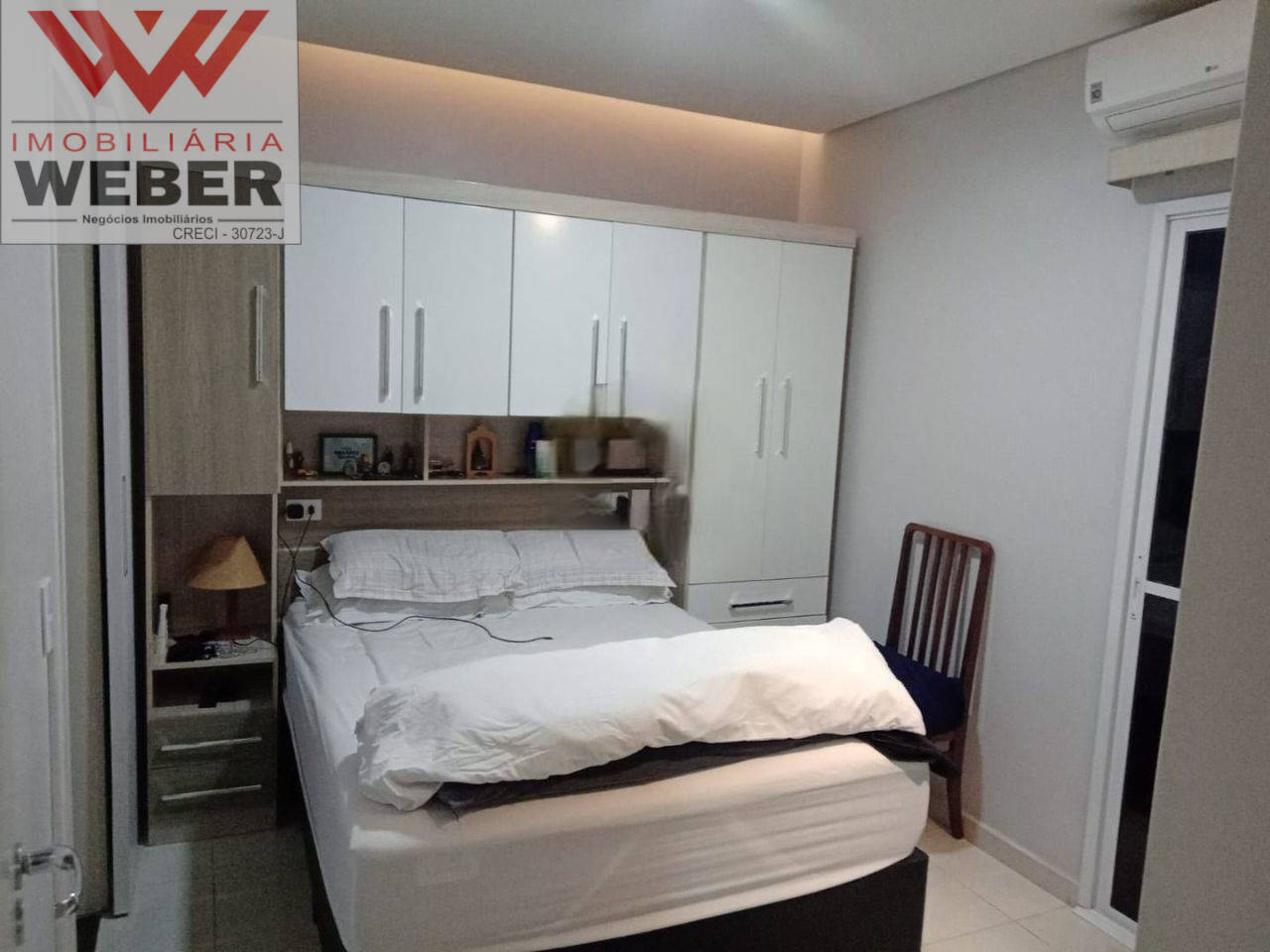 Apartamento à venda com 2 quartos, 60m² - Foto 5