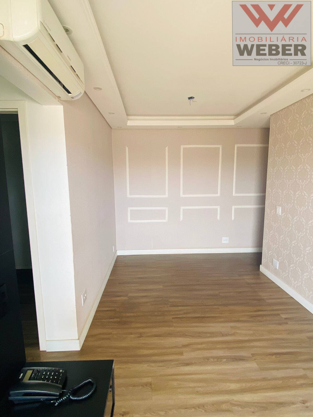 Apartamento à venda com 2 quartos, 61m² - Foto 2