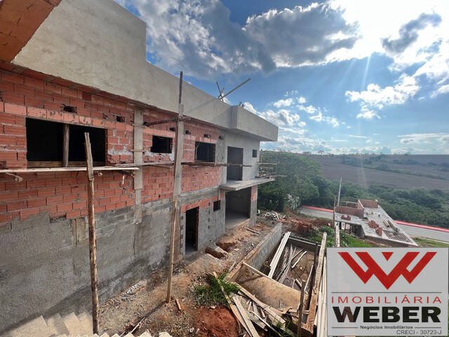 Casa de Condomínio à venda com 3 quartos, 226m² - Foto 3