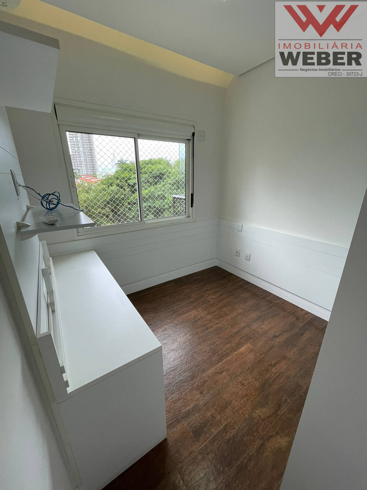 Apartamento à venda com 3 quartos, 196m² - Foto 28