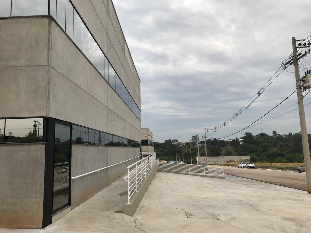 Depósito-Galpão-Armazém para alugar, 1500m² - Foto 24