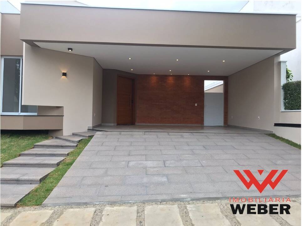 Casa de Condomínio à venda com 3 quartos, 215m² - Foto 1