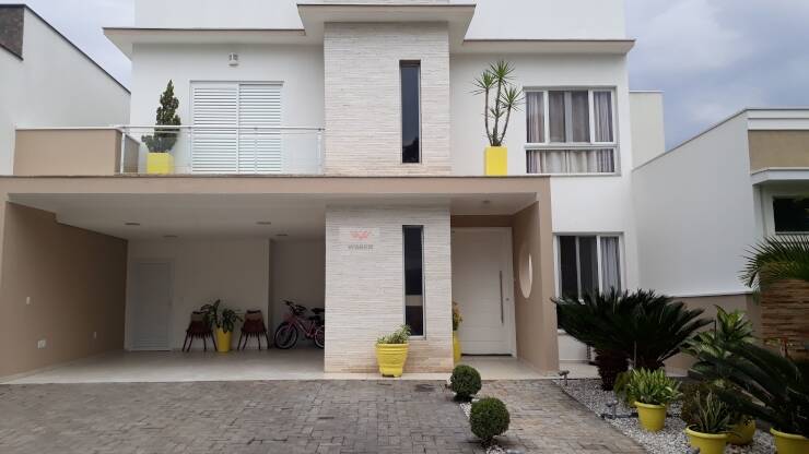 Casa de Condomínio à venda com 3 quartos, 265m² - Foto 1