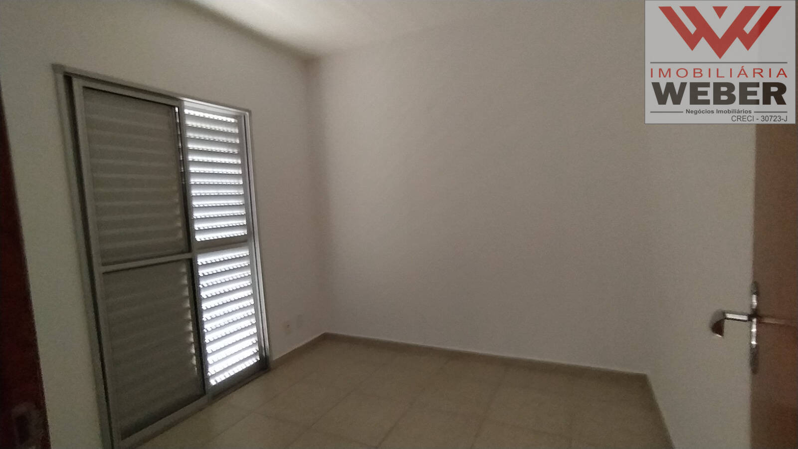 Apartamento à venda e aluguel com 3 quartos, 90m² - Foto 9