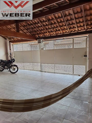 Casa à venda com 3 quartos, 120m² - Foto 2