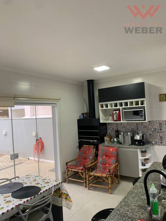 Casa de Condomínio à venda com 3 quartos, 180m² - Foto 5