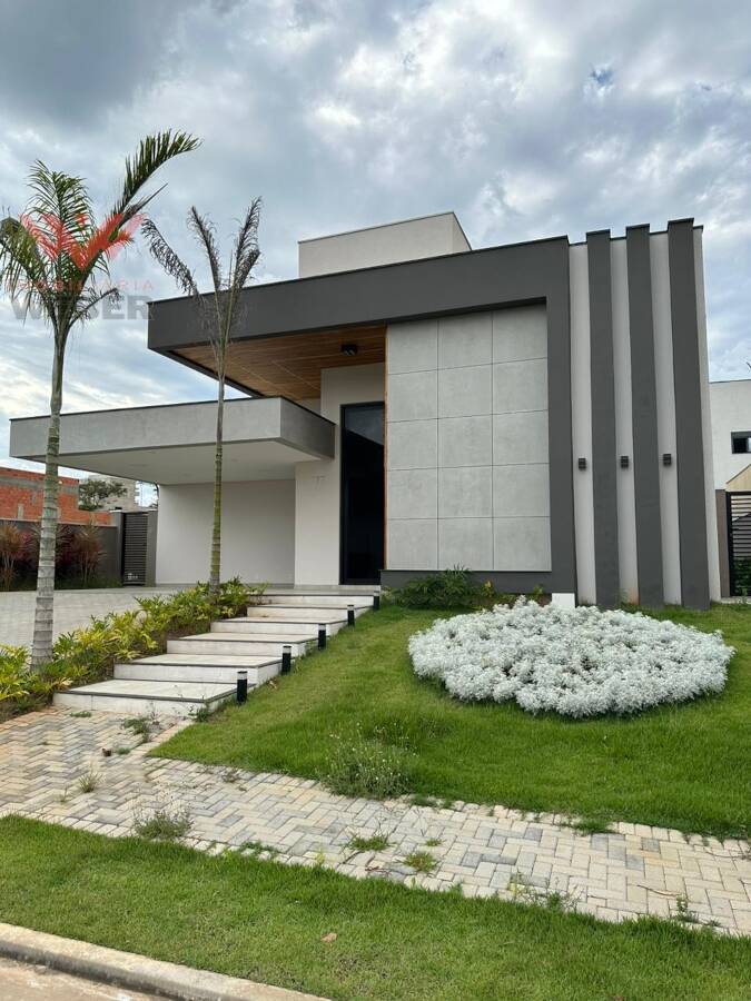 Casa de Condomínio à venda, 250m² - Foto 2