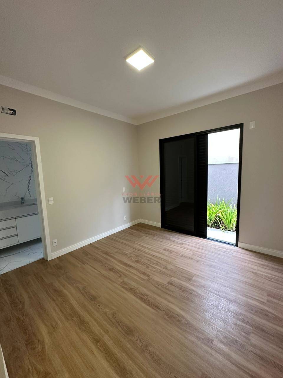 Casa de Condomínio à venda, 250m² - Foto 23