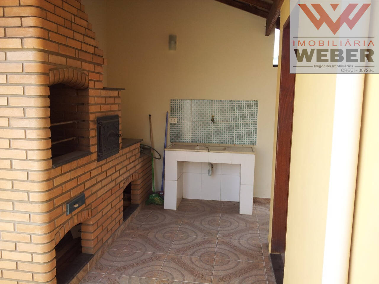 Casa de Condomínio à venda com 3 quartos, 145m² - Foto 3