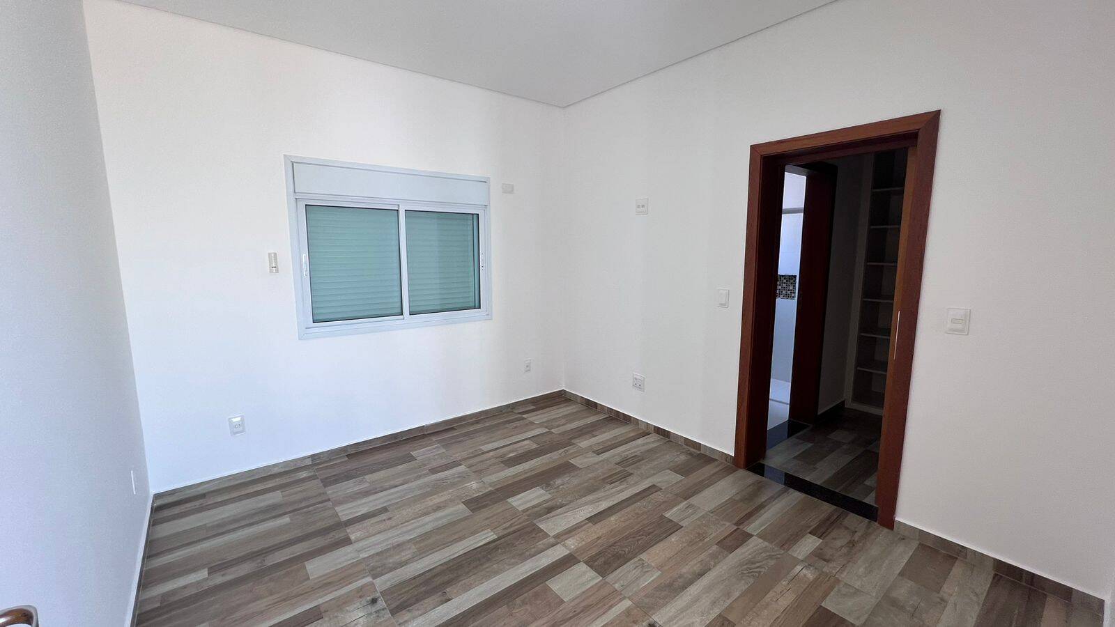 Casa de Condomínio à venda com 4 quartos, 532m² - Foto 13