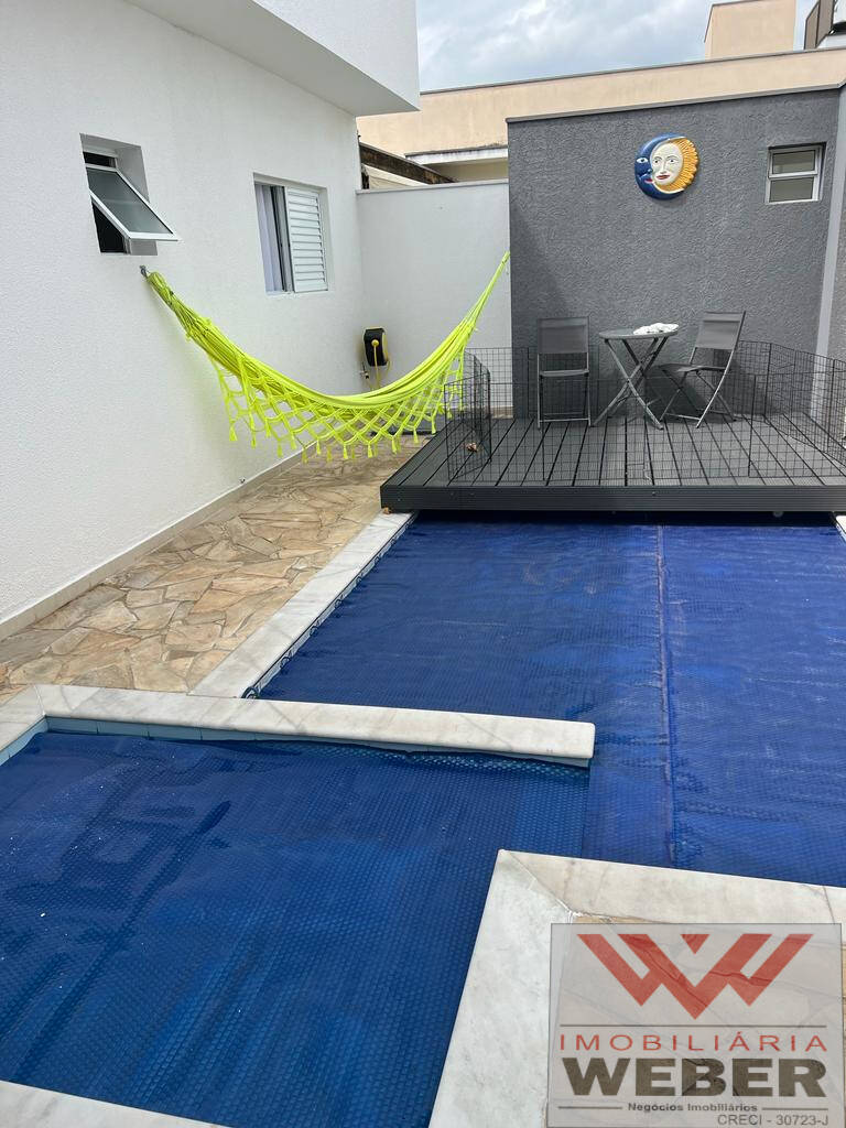 Casa de Condomínio à venda com 3 quartos, 200m² - Foto 3