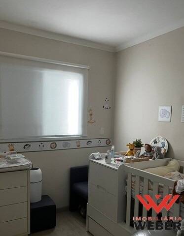 Apartamento à venda com 3 quartos, 70m² - Foto 3