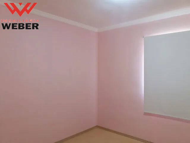 Apartamento à venda com 3 quartos, 85m² - Foto 2