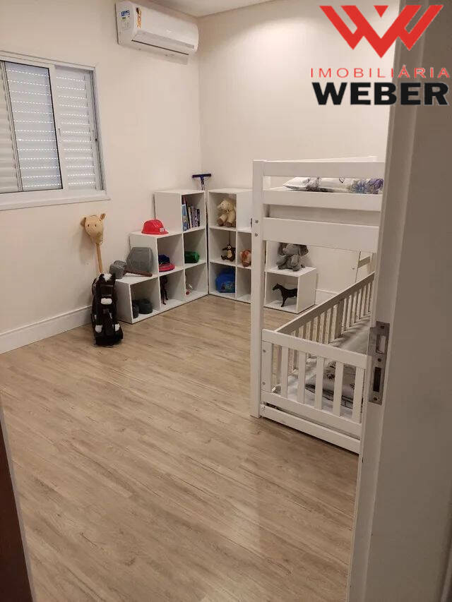 Casa à venda com 3 quartos, 220m² - Foto 15