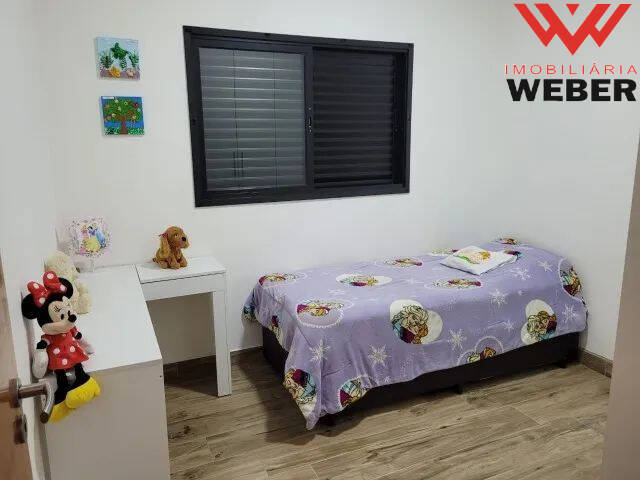 Casa à venda com 3 quartos, 161m² - Foto 2