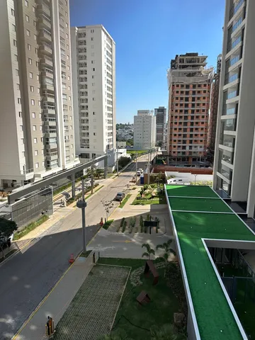 Apartamento para alugar com 3 quartos, 93m² - Foto 1