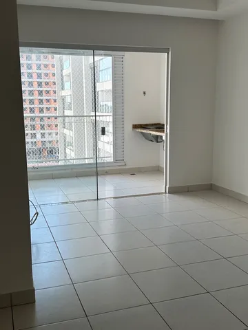 Apartamento para alugar com 3 quartos, 93m² - Foto 12