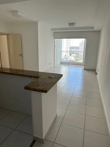 Apartamento para alugar com 3 quartos, 93m² - Foto 2