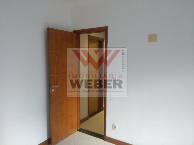 Apartamento à venda com 2 quartos, 70m² - Foto 12