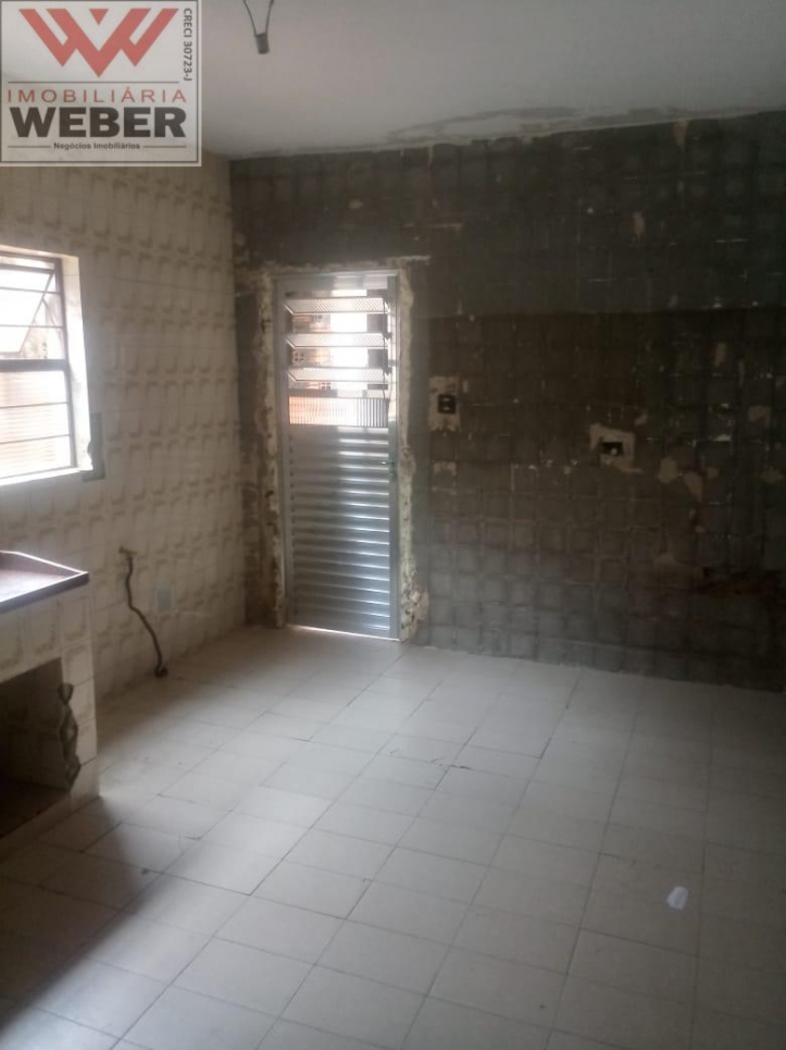 Sobrado à venda com 2 quartos, 125m² - Foto 4