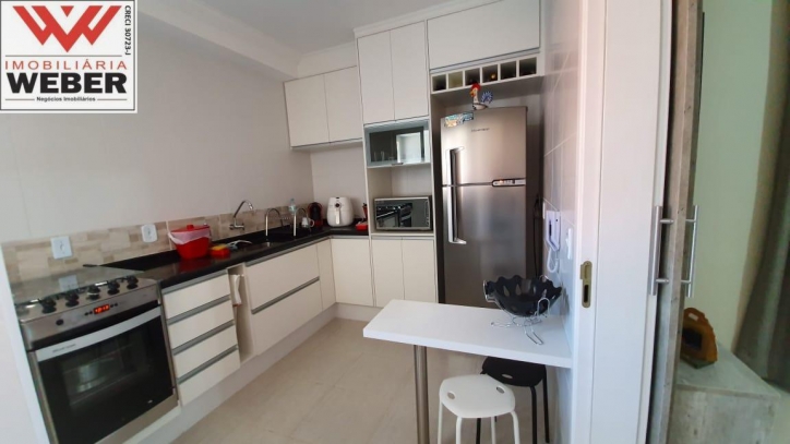 Apartamento à venda com 2 quartos, 79m² - Foto 10